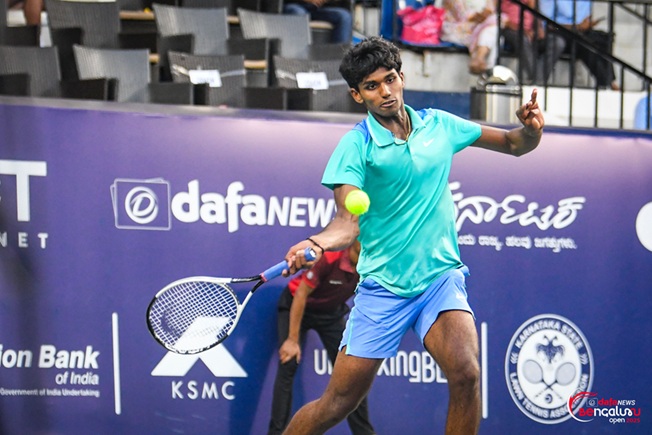 Tennis